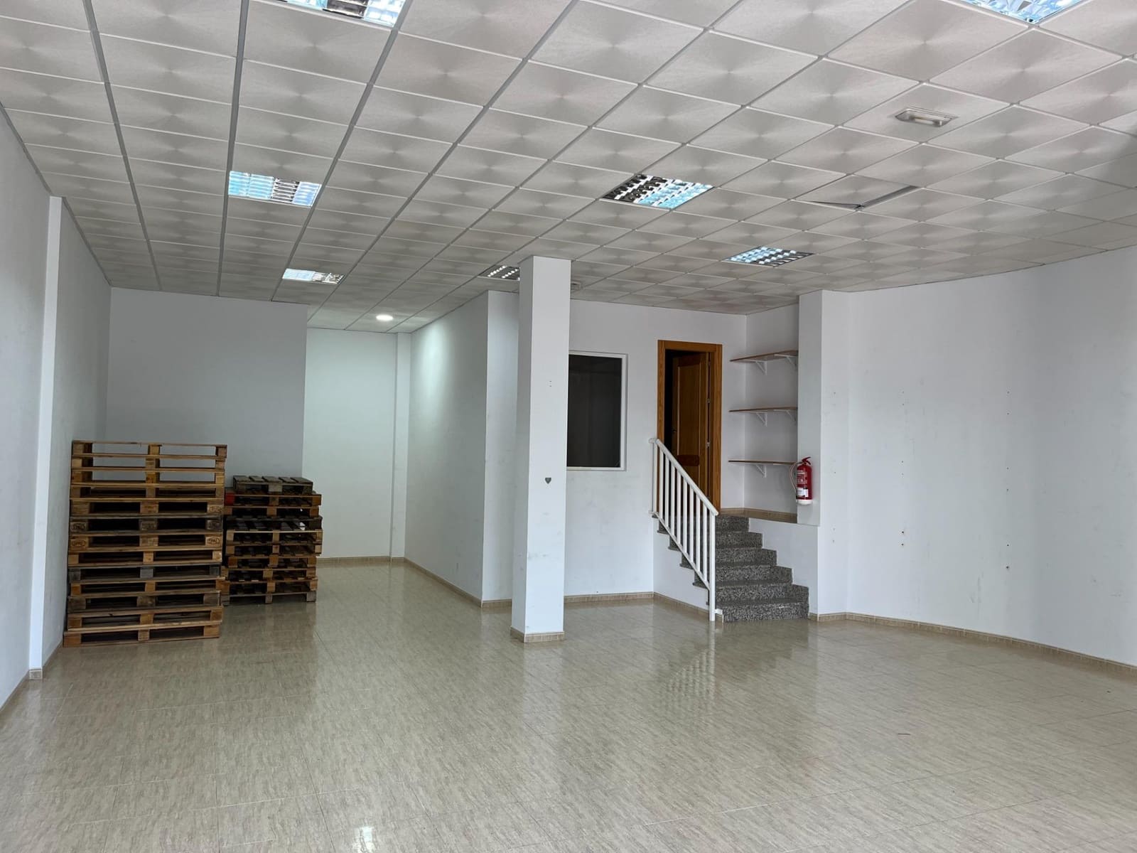 Erhverv til salg i La Gangosa - € 100.000 (Ref: 9975723)