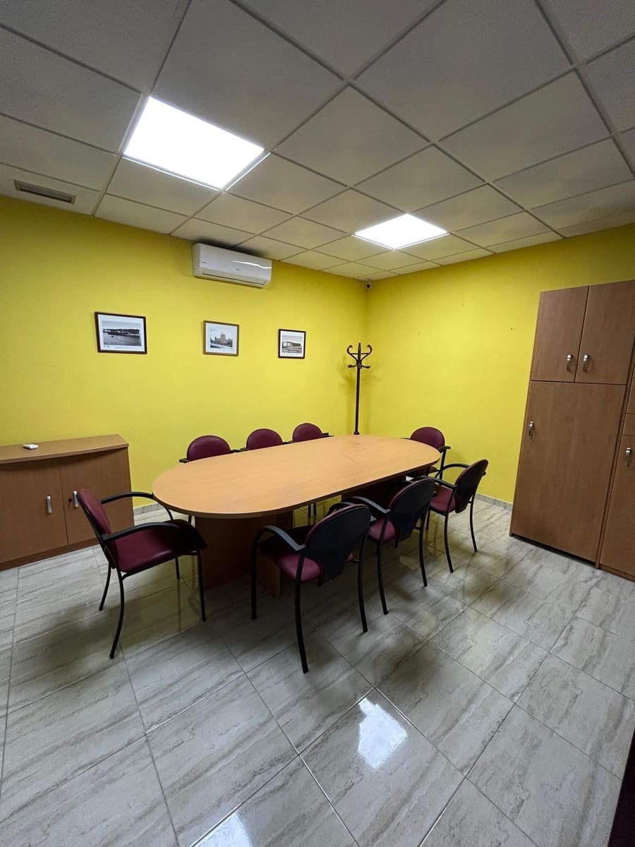 Kommersiell til salgs i La Gangosa - € 68 000 (Ref: 9975724)