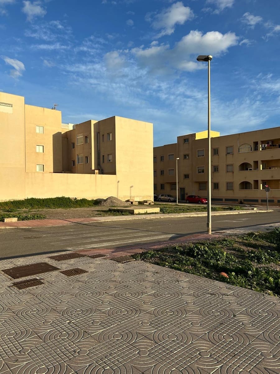 Byggetomt til salgs i Las Cabanuelas - € 35 000 (Ref: 9975729)
