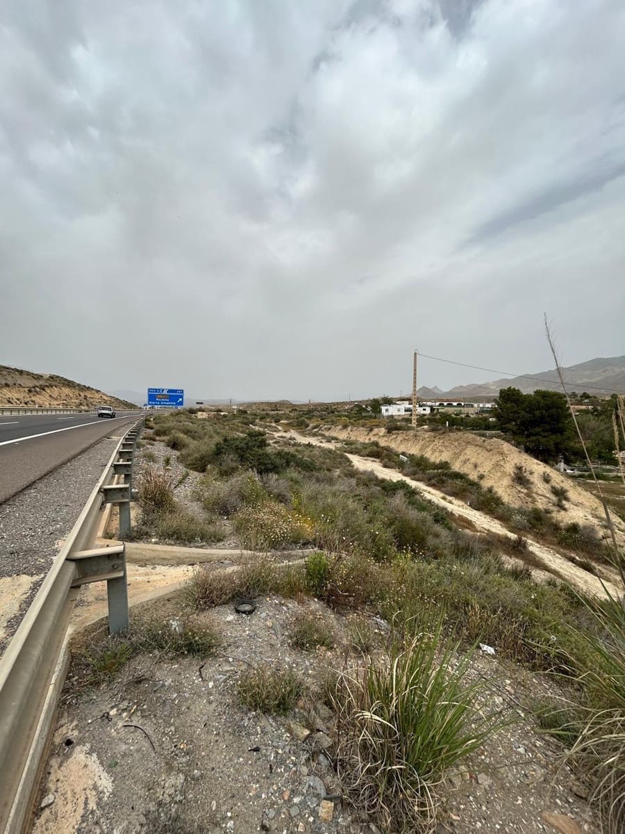 Ubebygd land til salgs i Pechina - € 21 000 (Ref: 9975730)