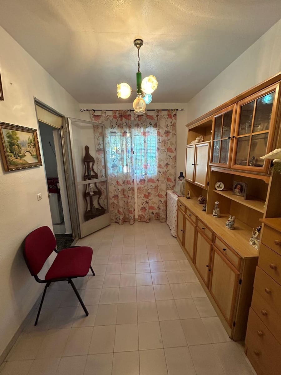6 sypialnia Dom na sprzedaż w Las Cabanuelas z garażem - 159 000 € (Ref: 9975731)
