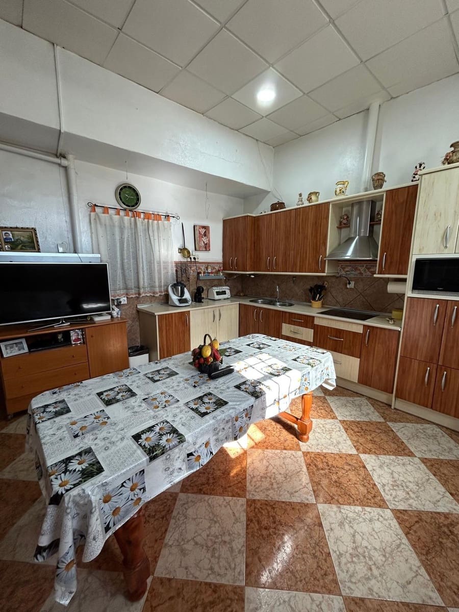 6 sypialnia Dom na sprzedaż w Las Cabanuelas z garażem - 159 000 € (Ref: 9975731)