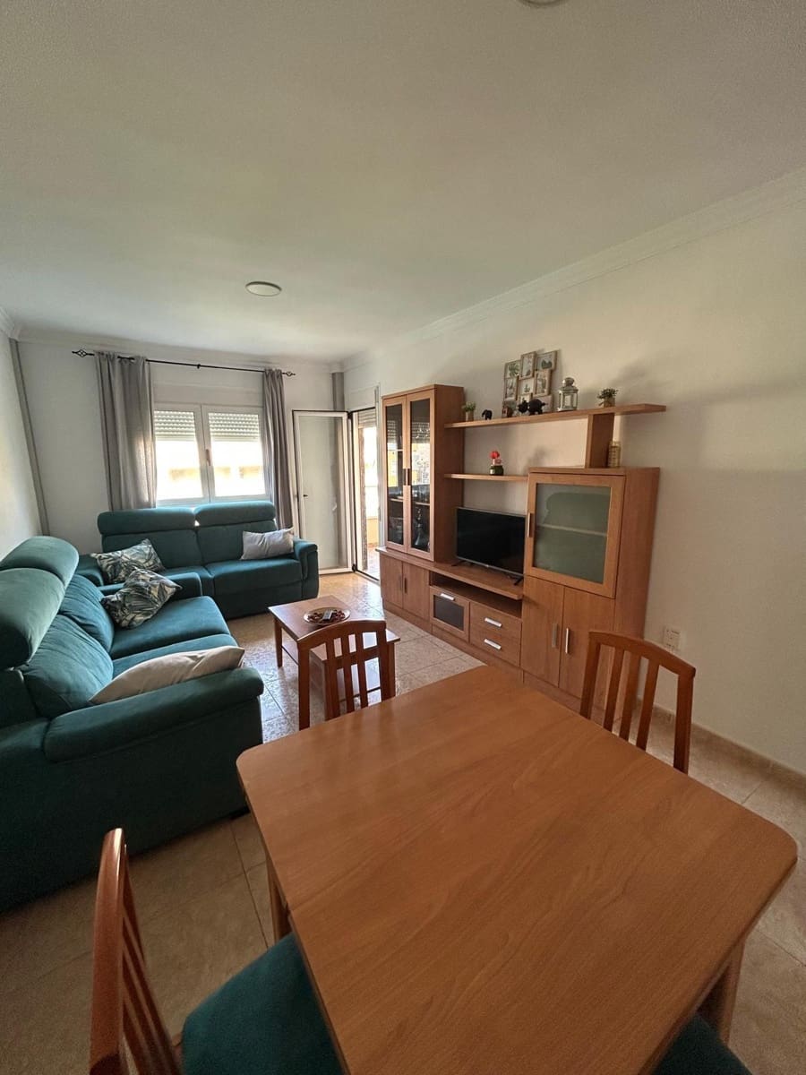 2 bedroom Flat for rent in Roquetas de Mar with pool - € 2,200 (Ref: 9975733)