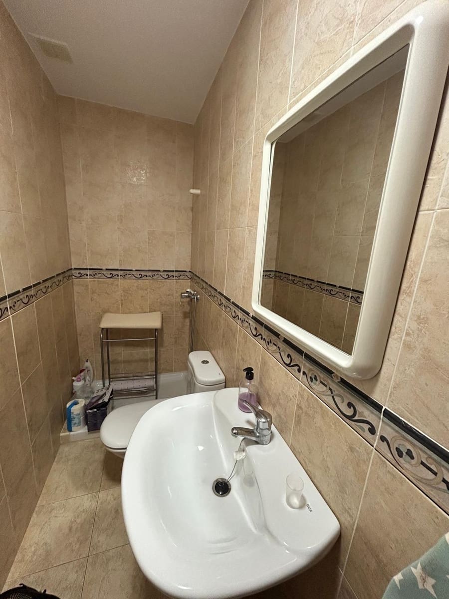2 bedroom Flat for rent in Roquetas de Mar with pool - € 2,200 (Ref: 9975733)