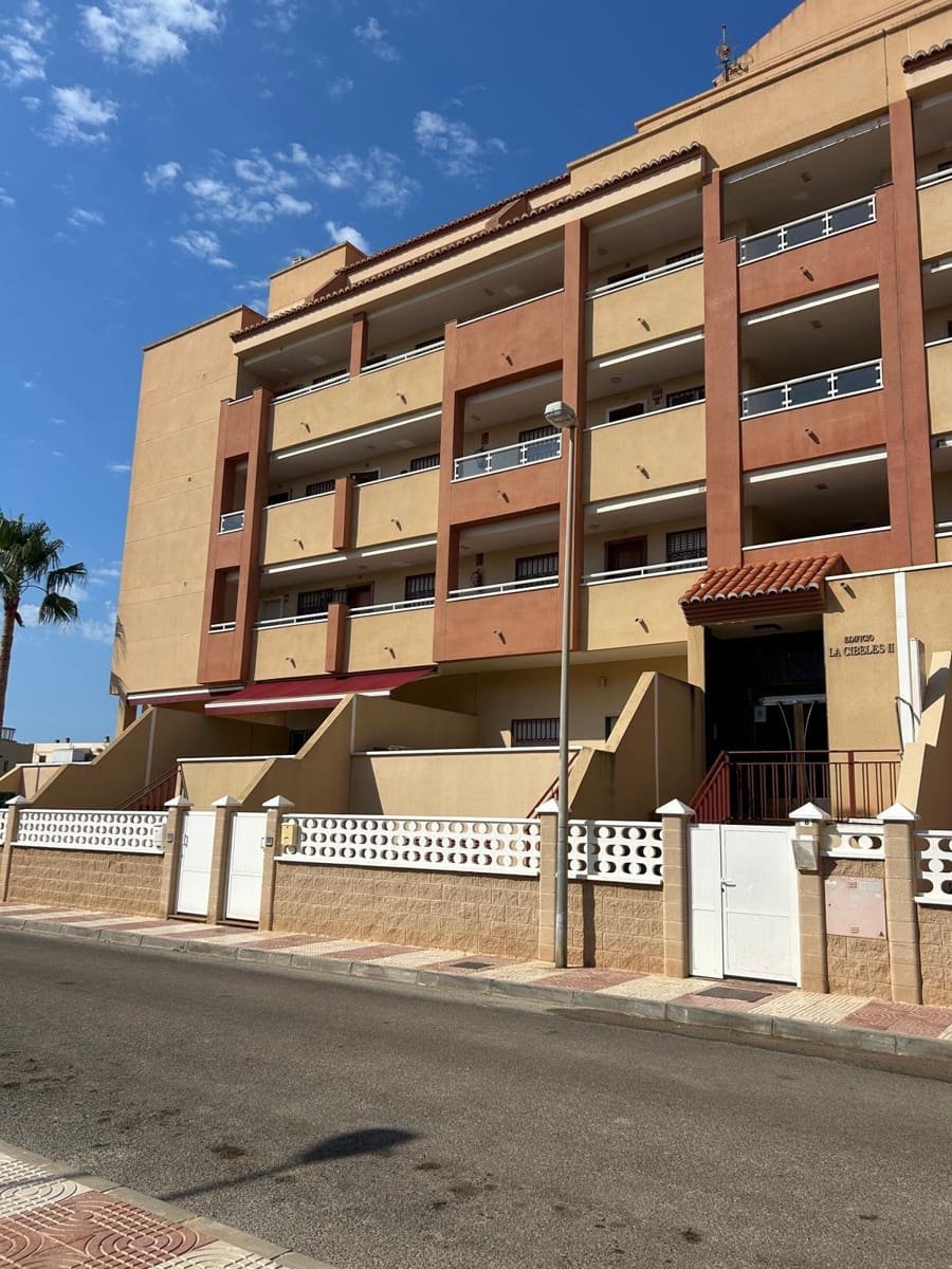 2 bedroom Flat for rent in Roquetas de Mar with pool - € 2,200 (Ref: 9975733)