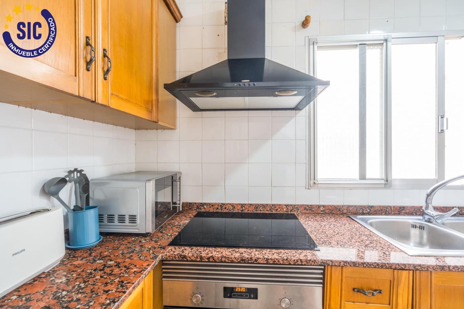 Piso de 2 habitaciones en València ciudad en venta - 154.000 € (Ref: 10009226)
