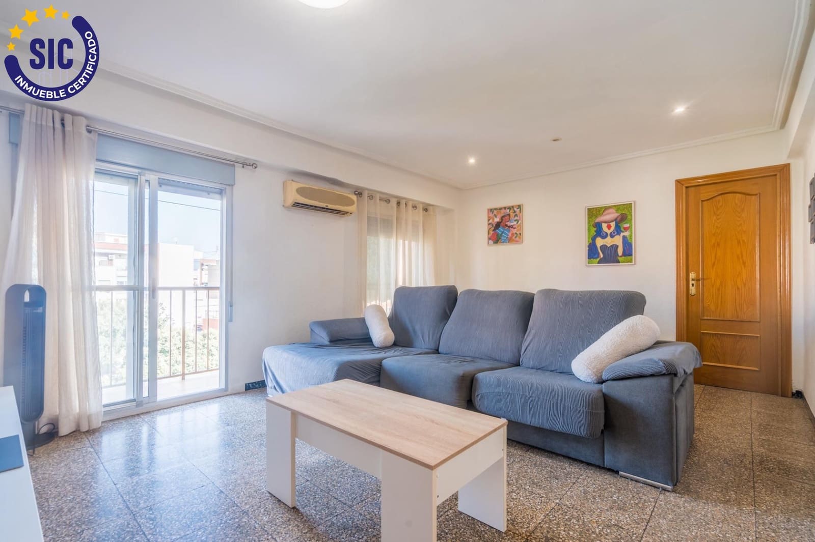 Piso de 2 habitaciones en València ciudad en venta - 154.000 € (Ref: 10009226)