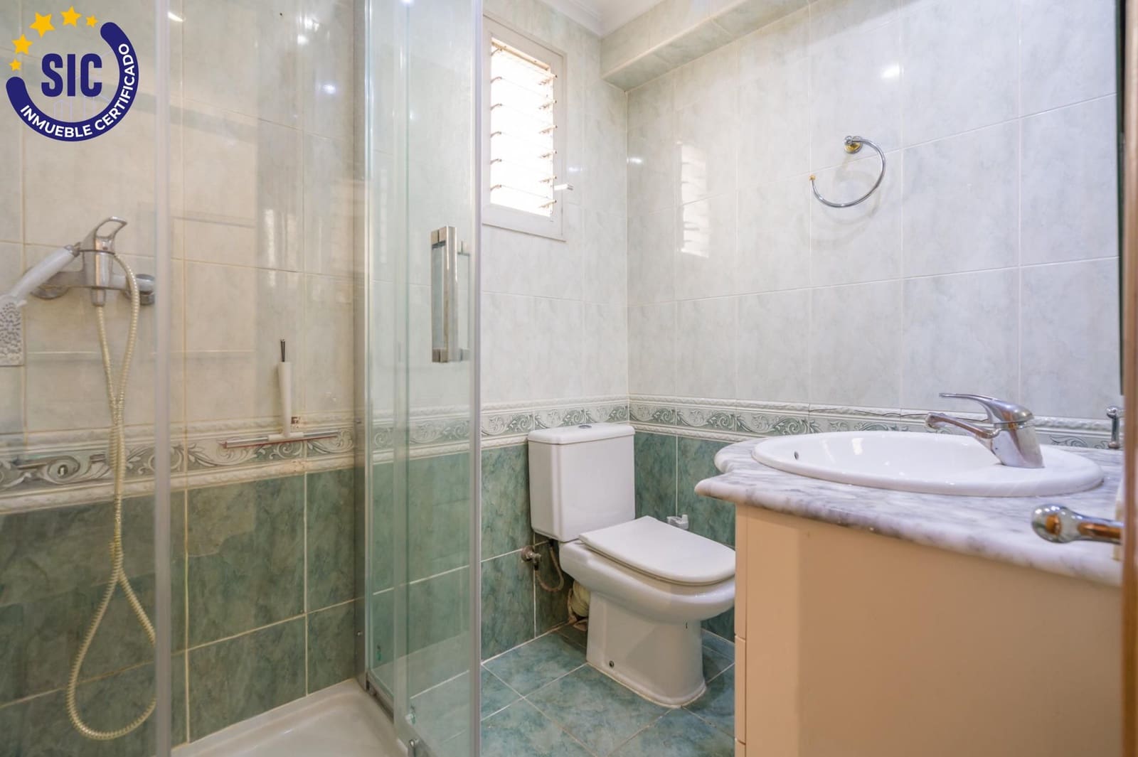 Piso de 2 habitaciones en València ciudad en venta - 154.000 € (Ref: 10009226)