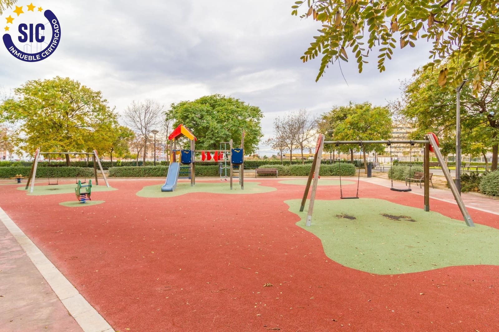 Piso de 2 habitaciones en València ciudad en venta - 154.000 € (Ref: 10009226)