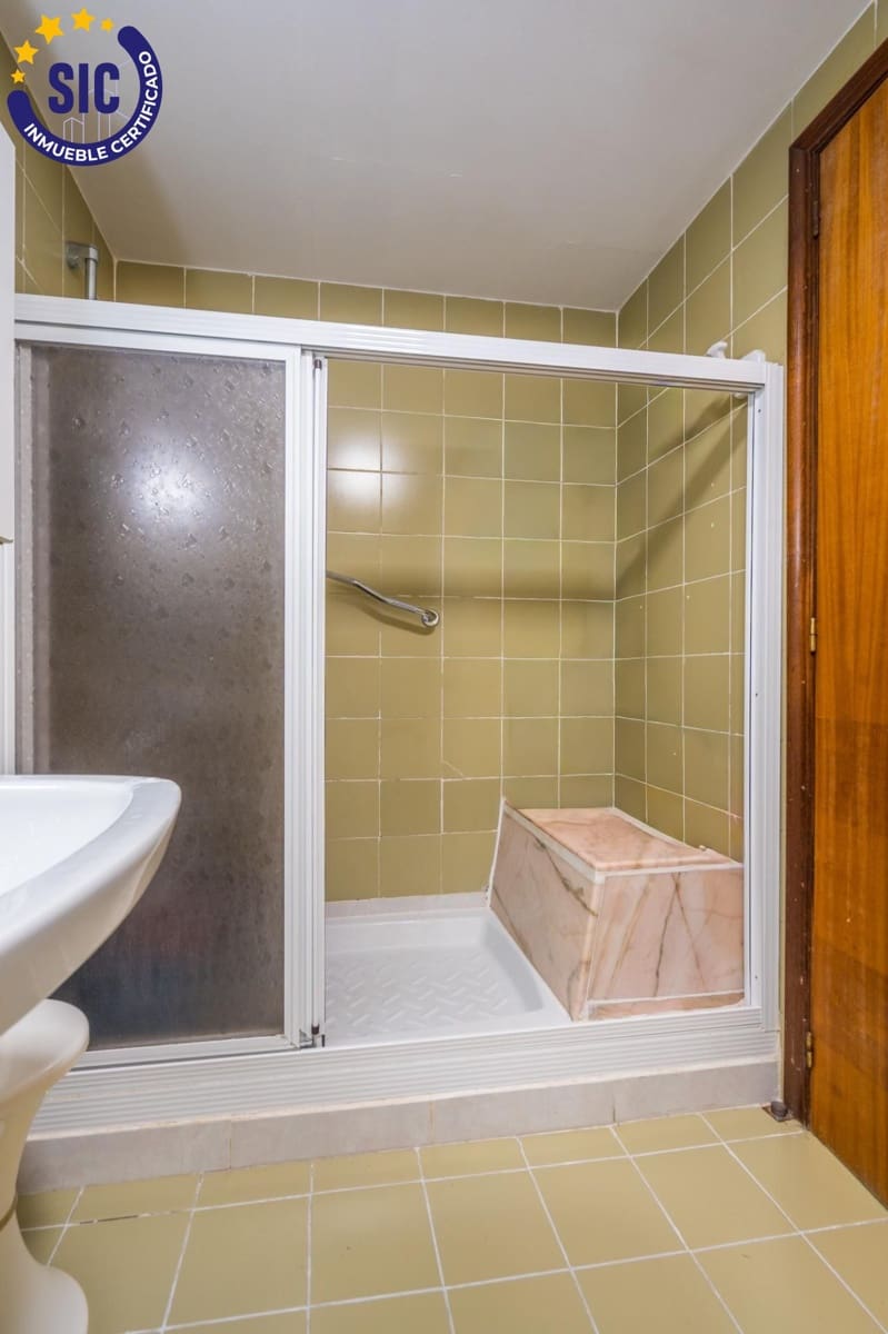 Piso de 2 habitaciones en València ciudad en venta - 599.000 € (Ref: 10011584)