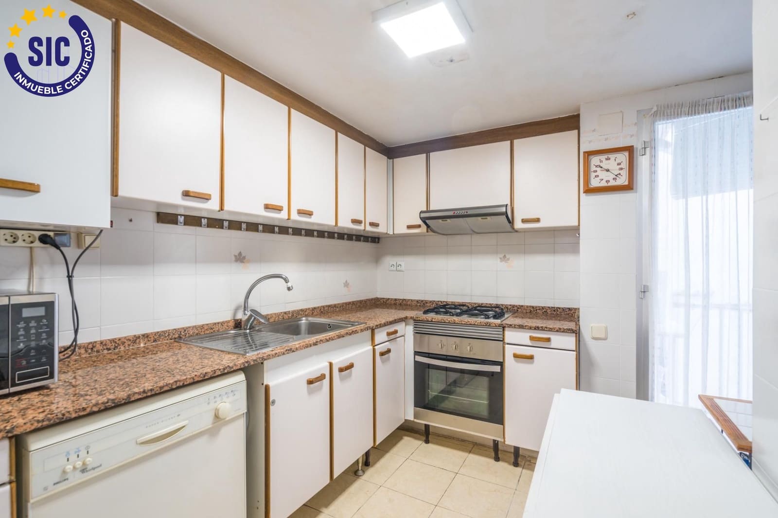 Piso de 2 habitaciones en València ciudad en venta - 599.000 € (Ref: 10011584)