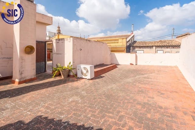 Piso de 2 habitaciones en Ciutat Vella, València ciudad en venta - 599.000 € (Ref: 10011584)