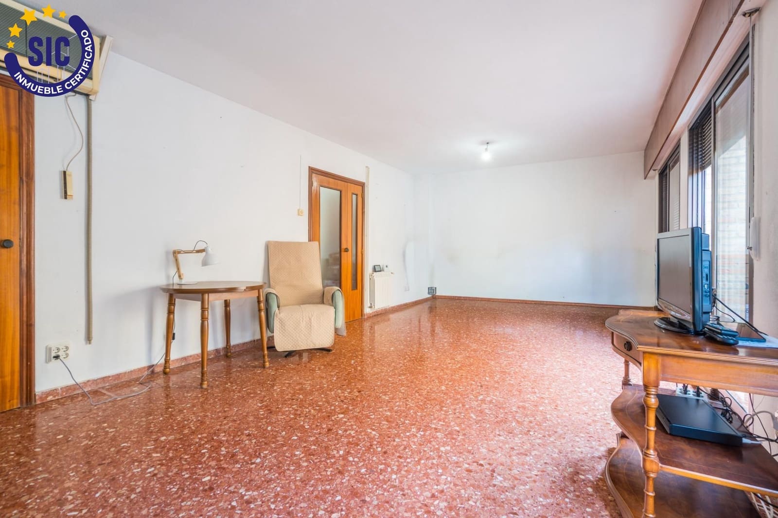 Piso de 2 habitaciones en València ciudad en venta - 599.000 € (Ref: 10011584)