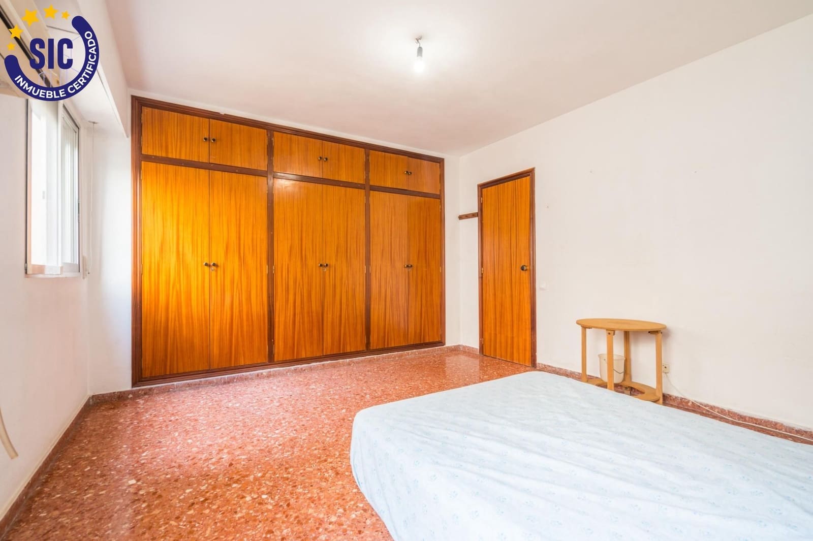 Piso de 2 habitaciones en València ciudad en venta - 599.000 € (Ref: 10011584)