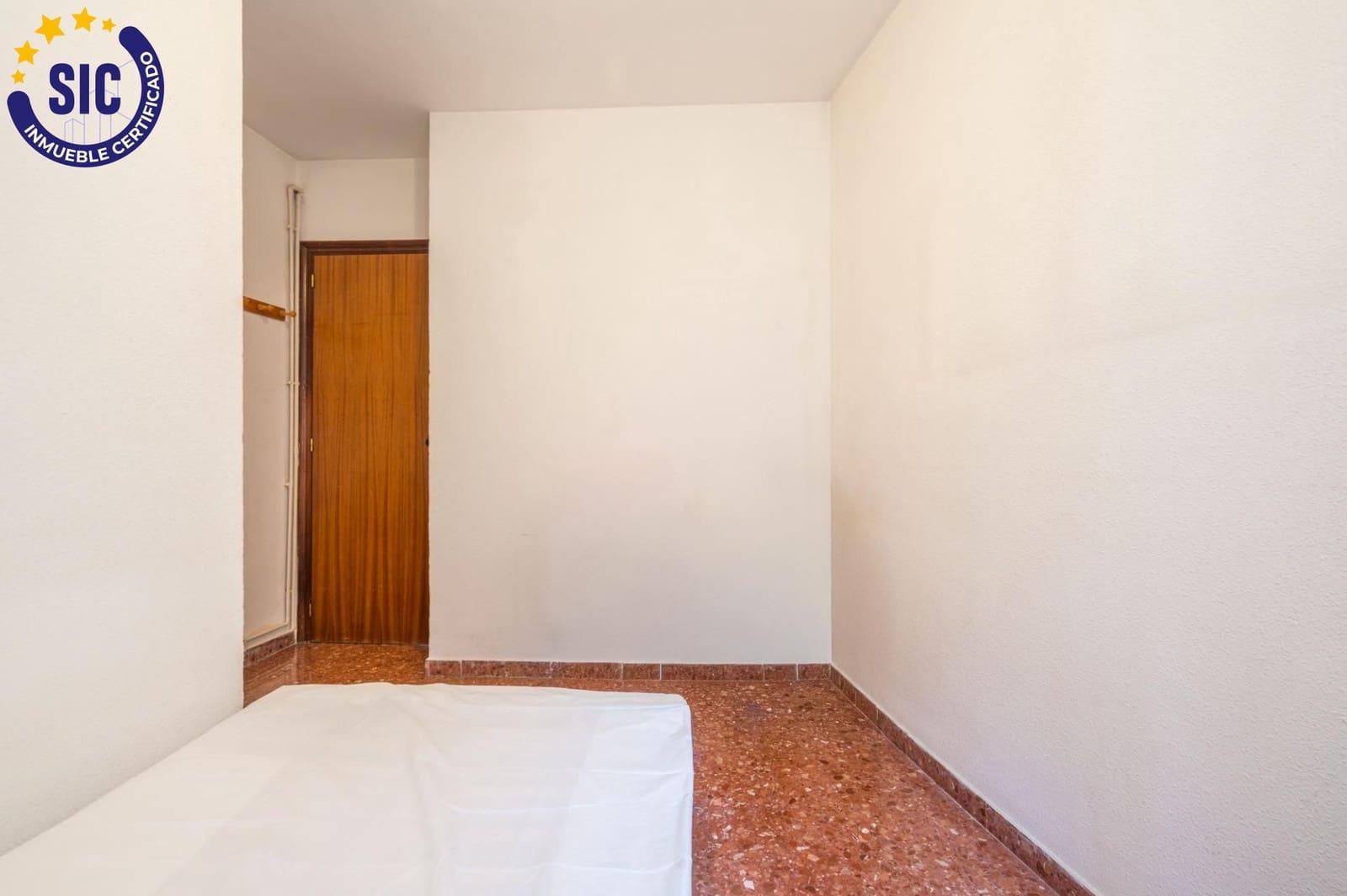 Piso de 2 habitaciones en València ciudad en venta - 599.000 € (Ref: 10011584)