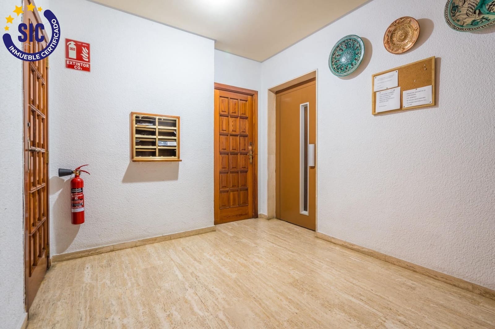 Piso de 2 habitaciones en València ciudad en venta - 599.000 € (Ref: 10011584)