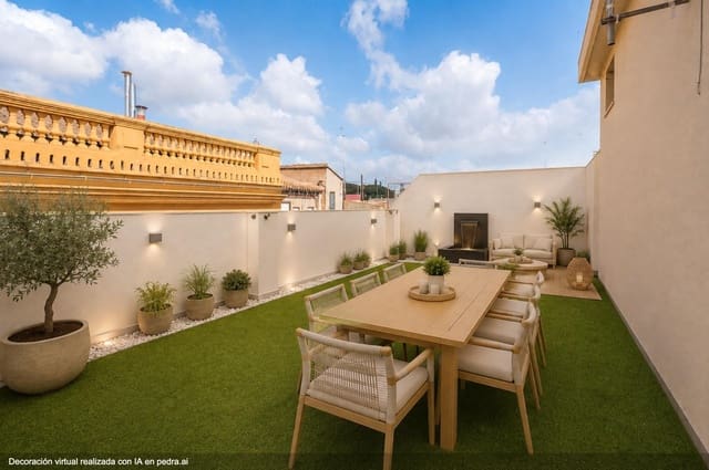 2 bedroom Flat for sale in Ciutat Vella, Valencia city - € 599,000 (Ref: 10011584)