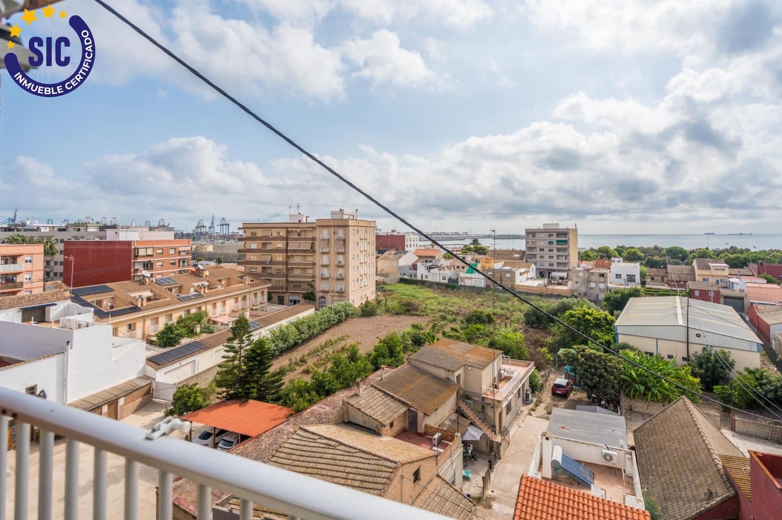 5 bedroom Flat for sale in Valencia city - € 440,000 (Ref: 10022603)