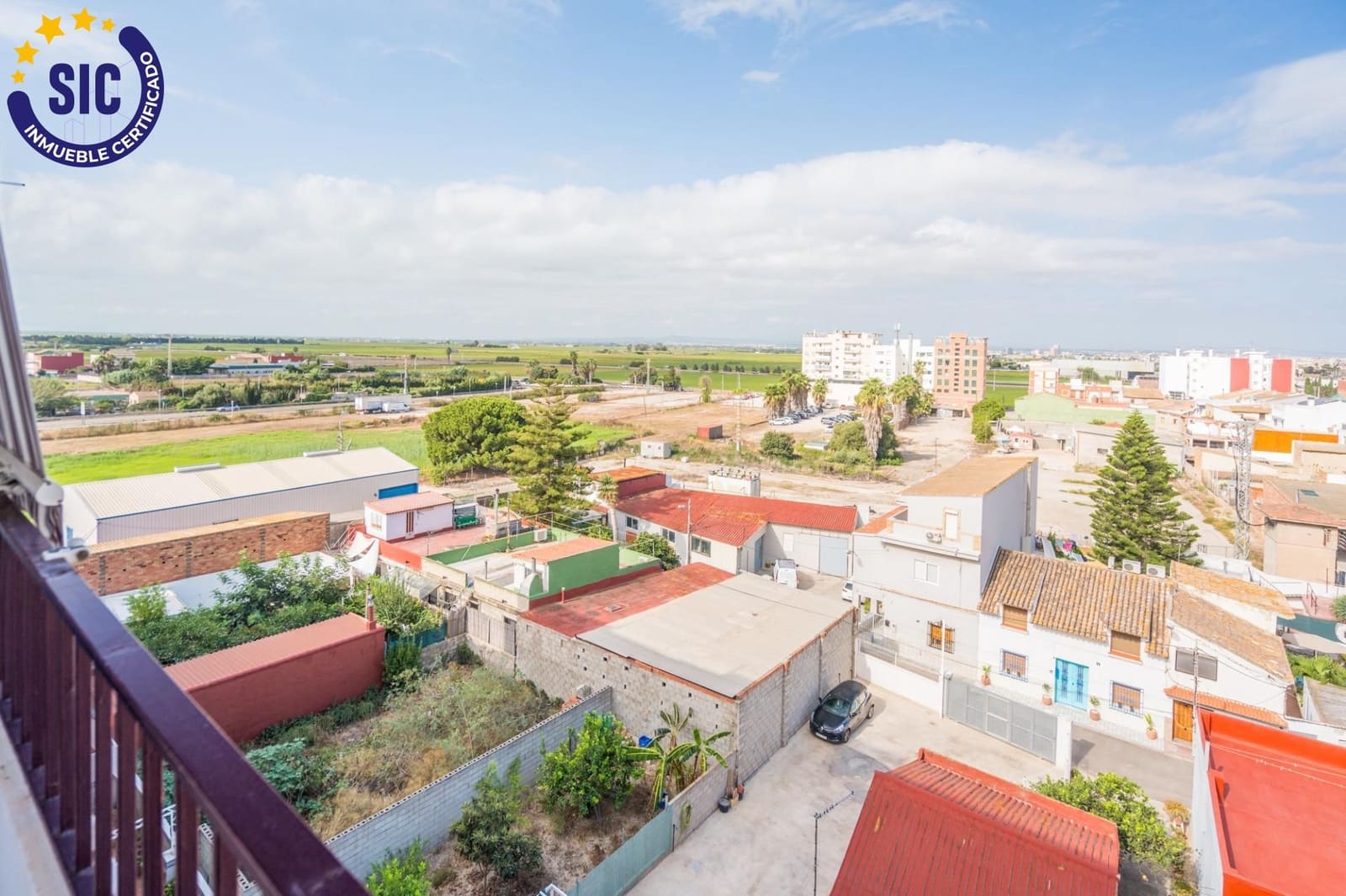 5 bedroom Flat for sale in Valencia city - € 440,000 (Ref: 10022603)