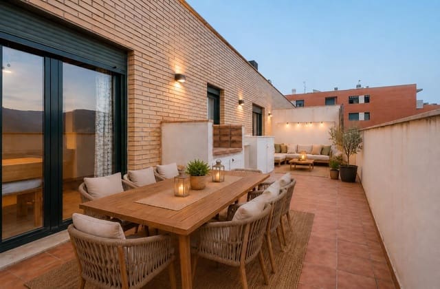 3 bedroom Penthouse for sale in Tavernes de la Valldigna with pool - € 220,000 (Ref: 10025861)