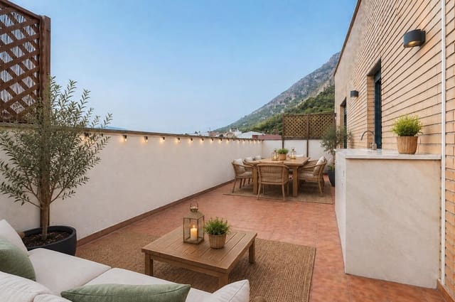3 bedroom Penthouse for sale in Tavernes de la Valldigna with pool - € 220,000 (Ref: 10025861)