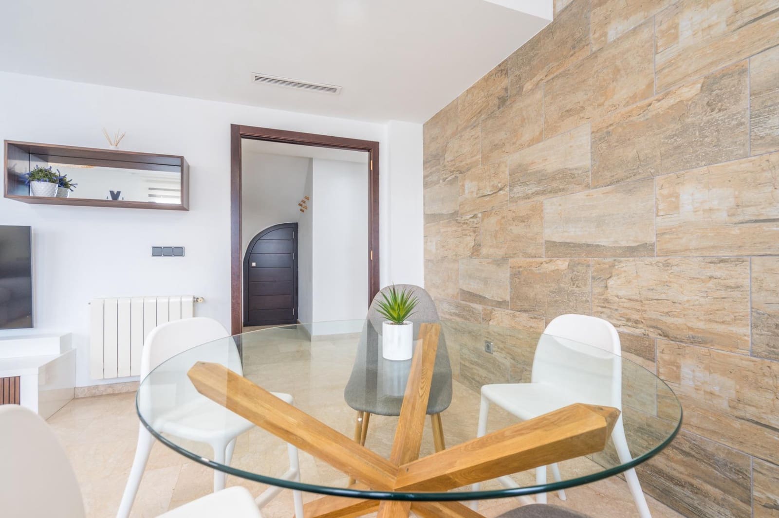 3 bedroom Penthouse for sale in Tavernes de la Valldigna with pool - € 220,000 (Ref: 10025861)