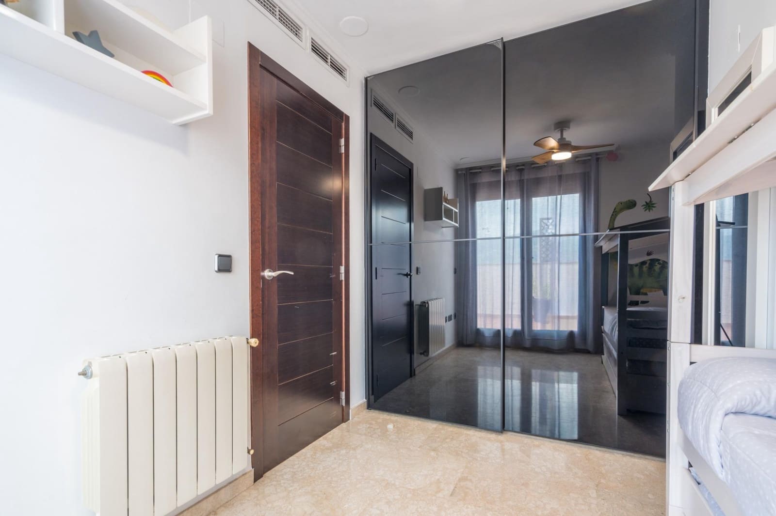 3 bedroom Penthouse for sale in Tavernes de la Valldigna with pool - € 220,000 (Ref: 10025861)