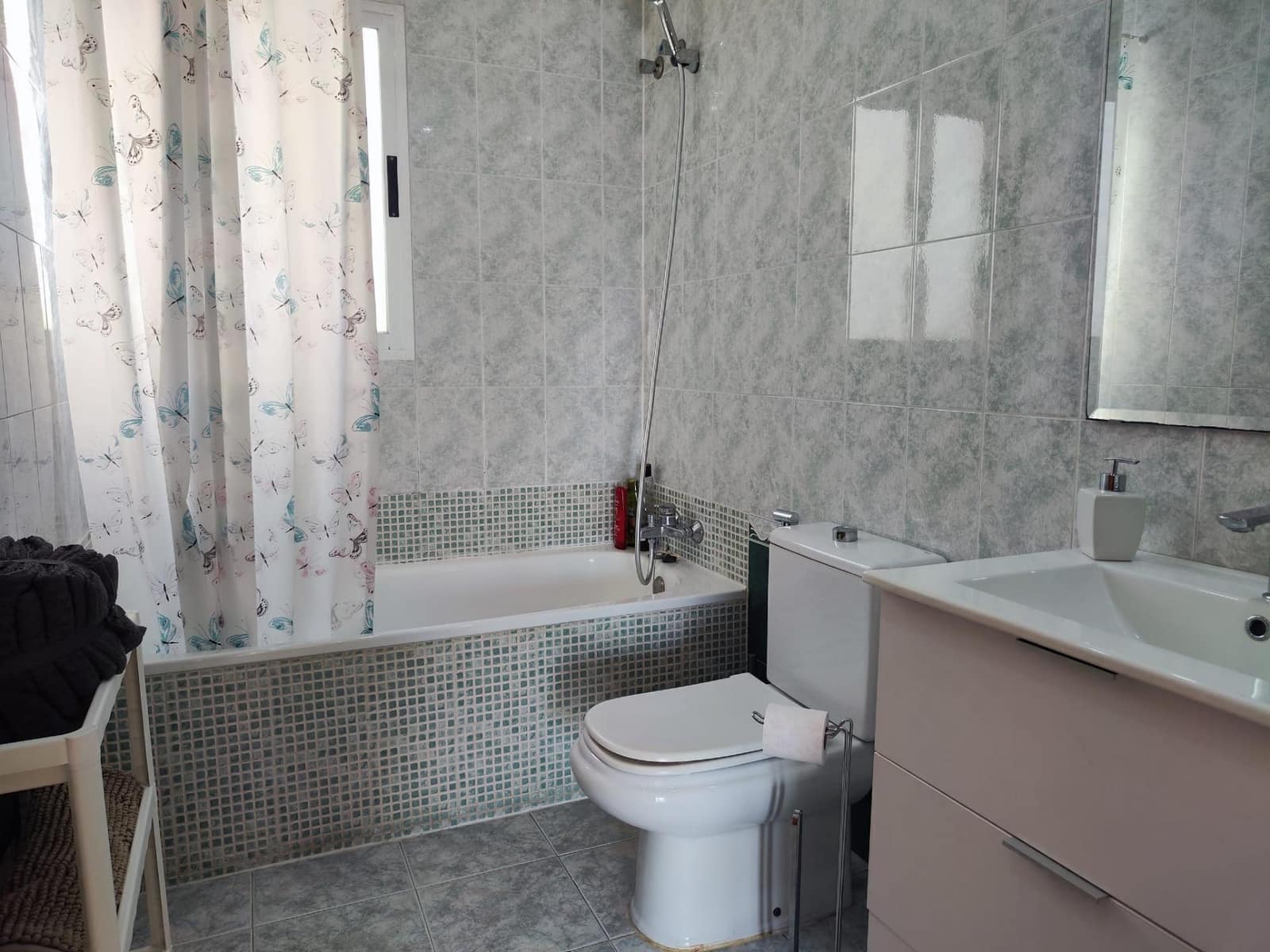 2 bedroom Flat for rent in Valencia city - € 1,100 (Ref: 10041261)