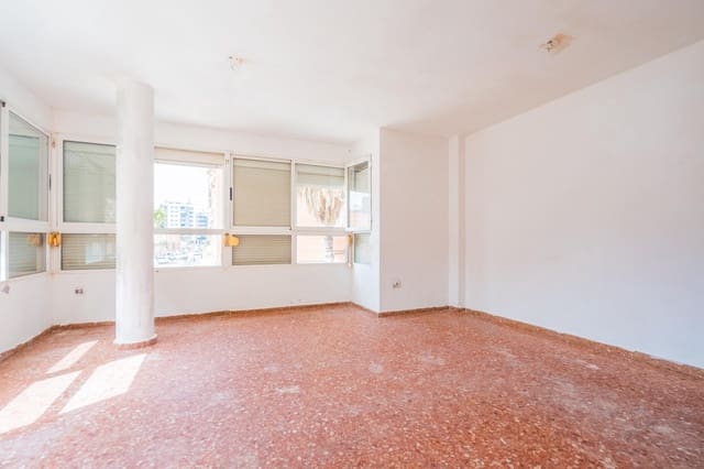 2 makuuhuone Asunto myytävänä paikassa Torrefiel, Valencia kaupunki - 174 000 € (Ref: 10076581)