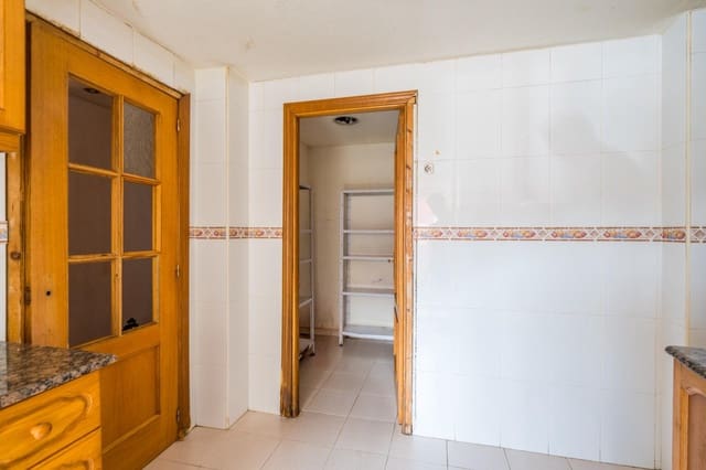 2 makuuhuone Asunto myytävänä paikassa Torrefiel, Valencia kaupunki - 174 000 € (Ref: 10076581)