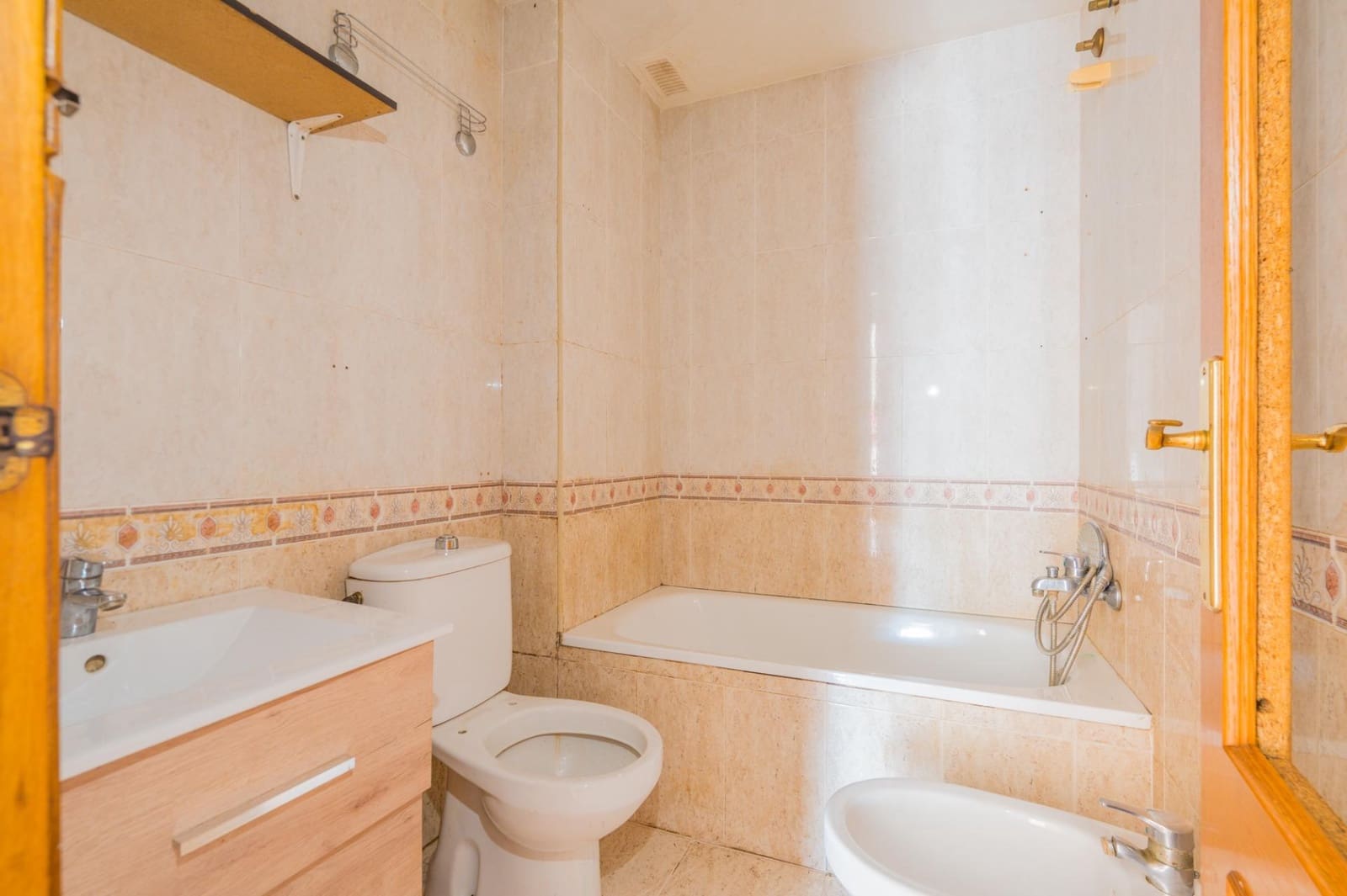 2 makuuhuone Asunto myytävänä paikassa Valencia kaupunki - 174 000 € (Ref: 10076581)