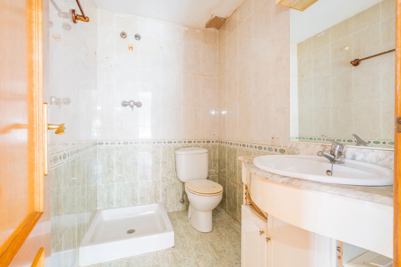 2 makuuhuone Asunto myytävänä paikassa Valencia kaupunki - 174 000 € (Ref: 10076581)