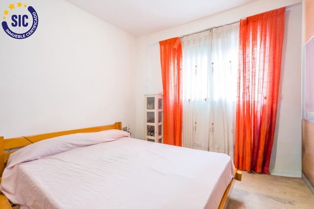 3 makuuhuone Asunto myytävänä paikassa Castellar-L'Oliveral, Valencia kaupunki - 160 000 € (Ref: 10076582)