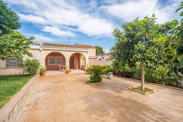4 bedroom Villa for sale in Llíria with pool - € 250,000 (Ref: 10086349)