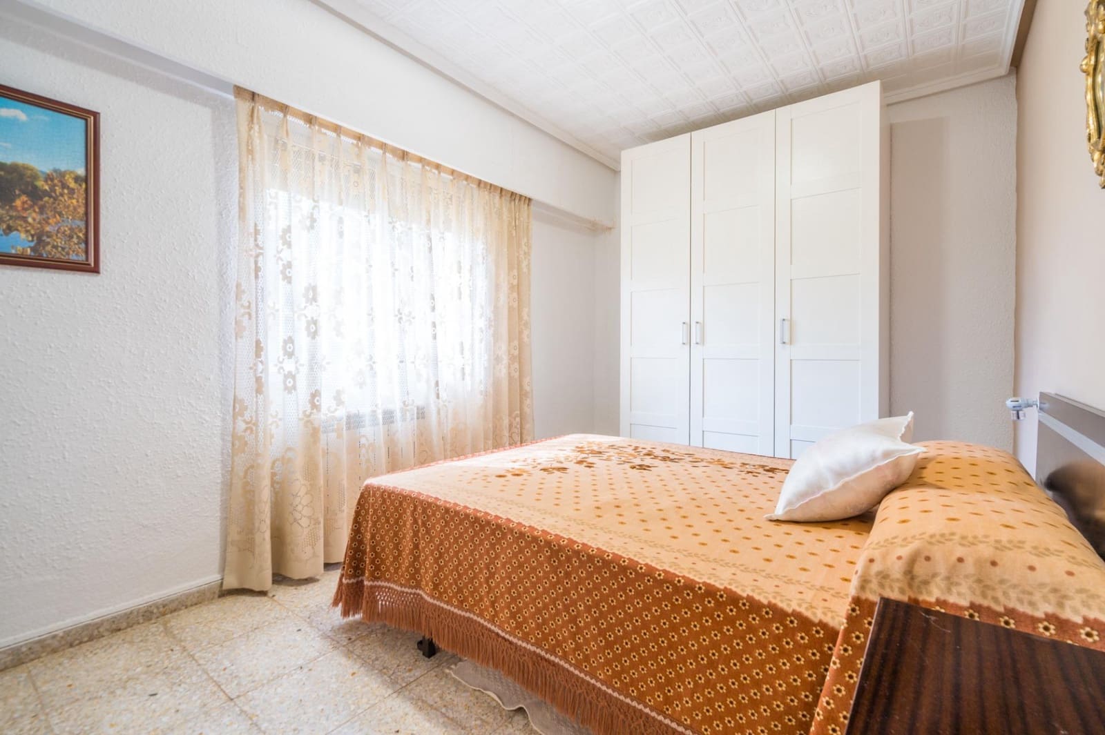 4 soverom Villa til salgs i Lliria med svømmebasseng - € 250 000 (Ref: 10086349)