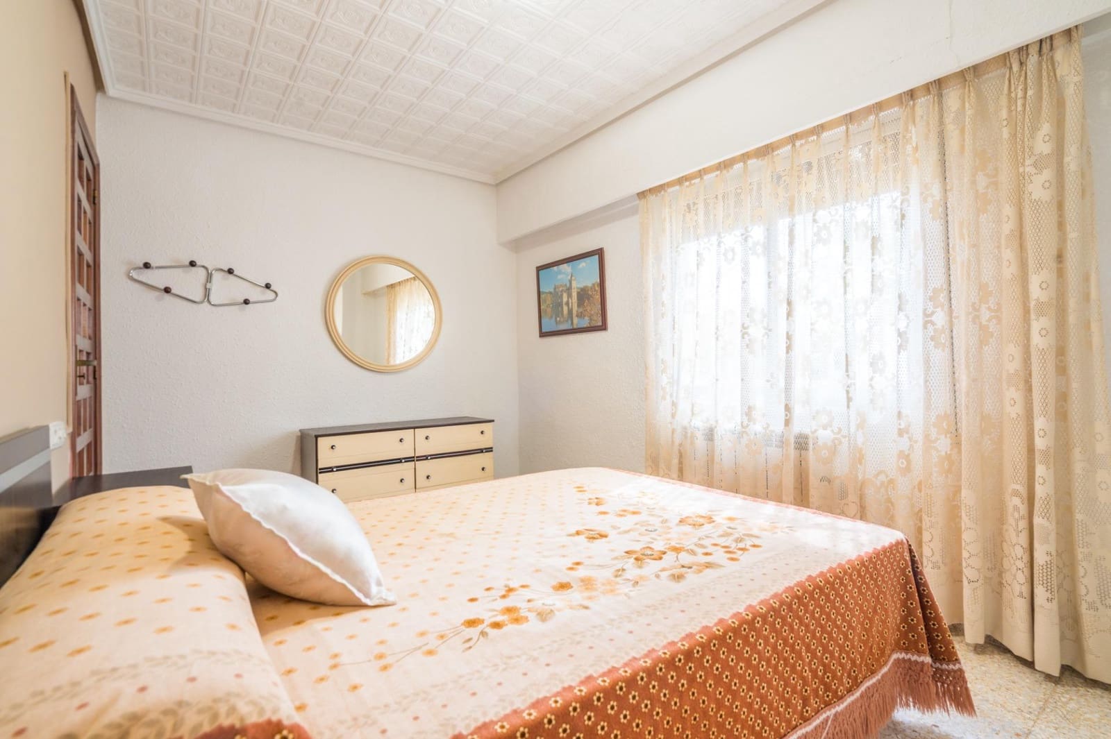 4 soverom Villa til salgs i Lliria med svømmebasseng - € 250 000 (Ref: 10086349)