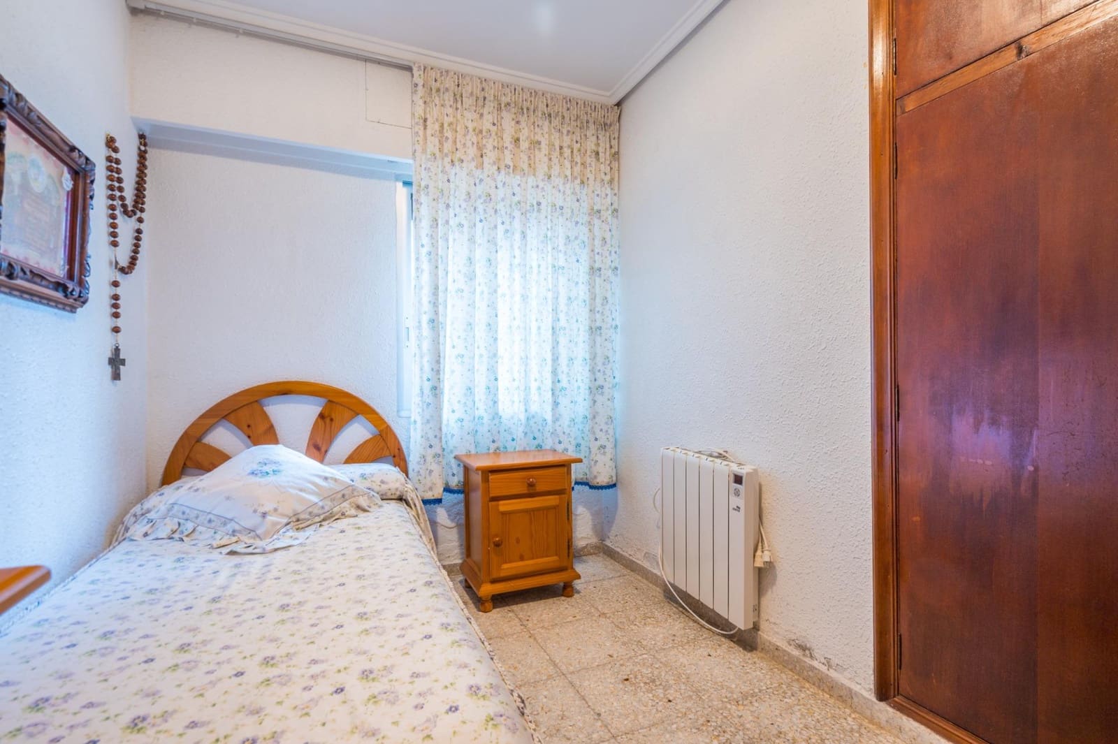 4 soverom Villa til salgs i Lliria med svømmebasseng - € 250 000 (Ref: 10086349)