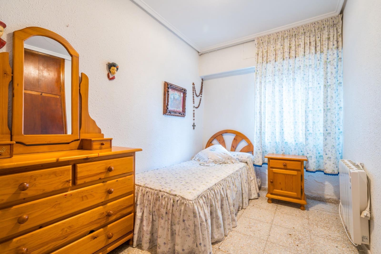 4 soverom Villa til salgs i Lliria med svømmebasseng - € 250 000 (Ref: 10086349)