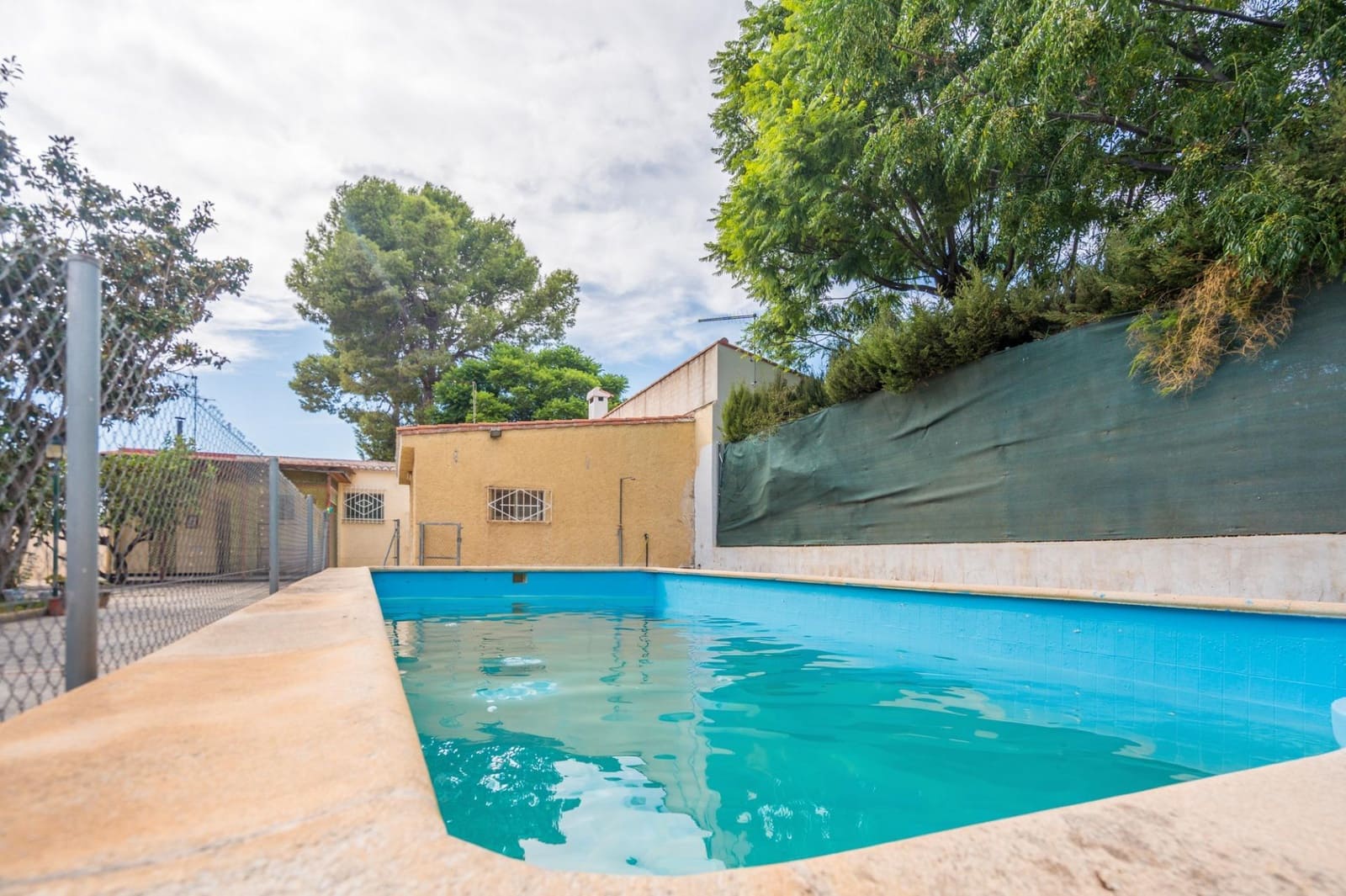 4 soverom Villa til salgs i Lliria med svømmebasseng - € 250 000 (Ref: 10086349)