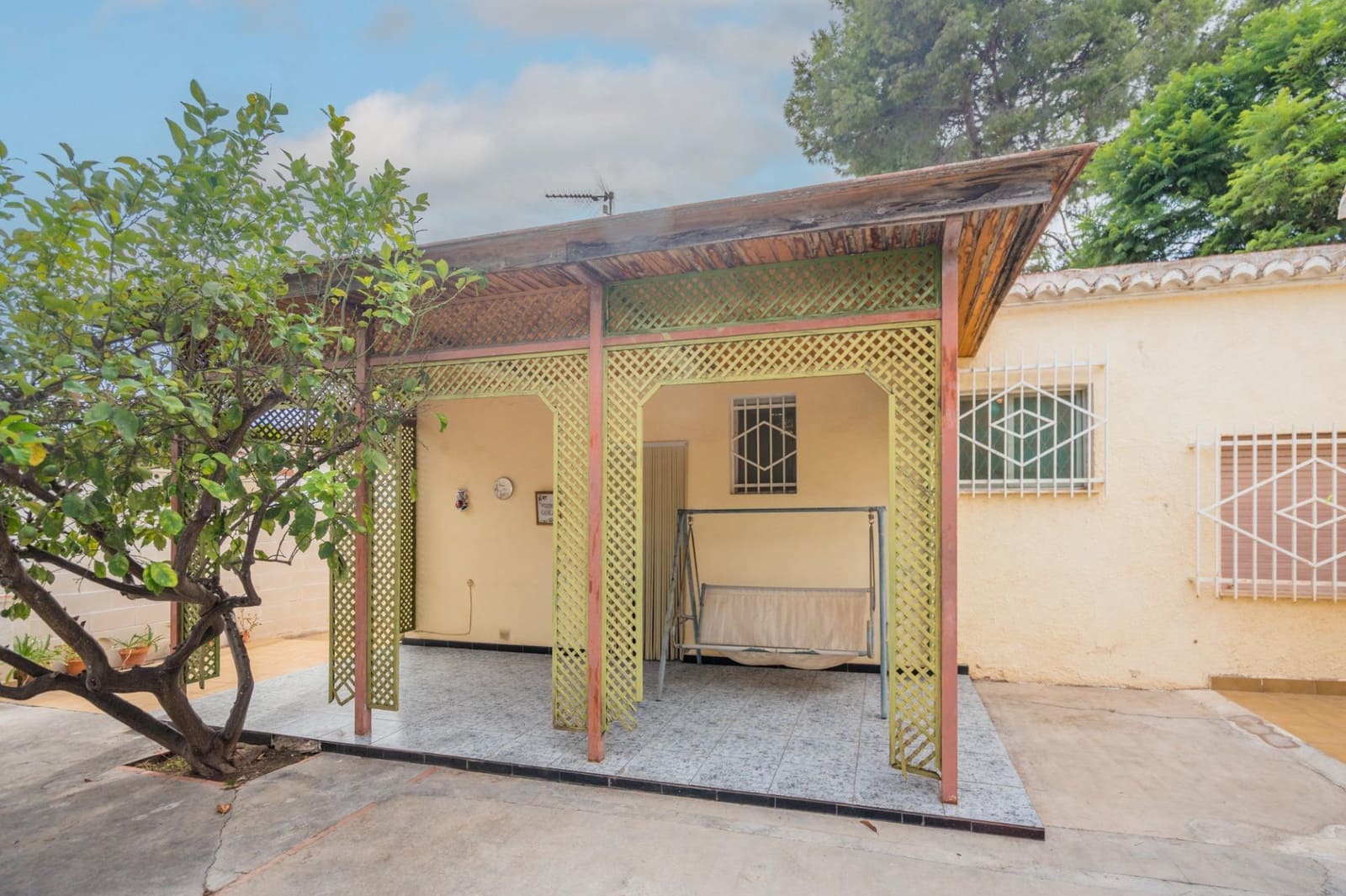4 soverom Villa til salgs i Lliria med svømmebasseng - € 250 000 (Ref: 10086349)
