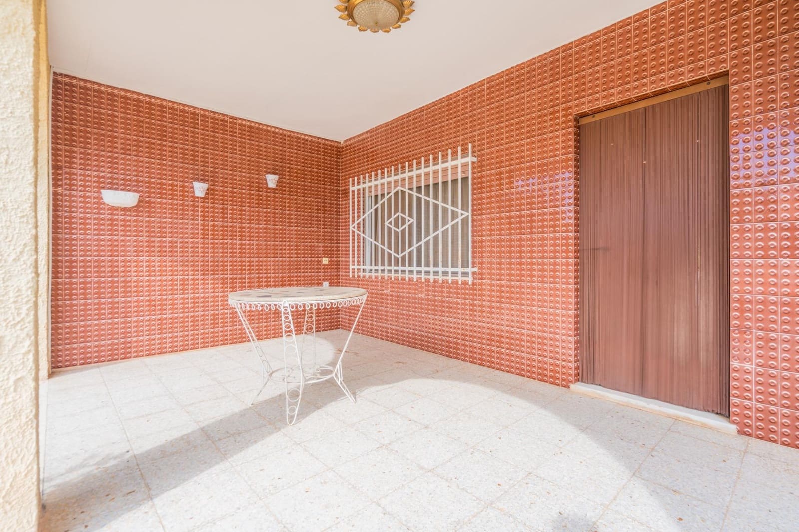 4 soverom Villa til salgs i Lliria med svømmebasseng - € 250 000 (Ref: 10086349)