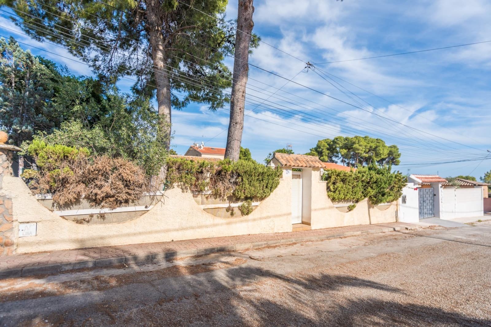 4 soverom Villa til salgs i Lliria med svømmebasseng - € 250 000 (Ref: 10086349)