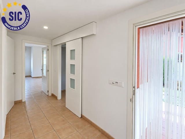 Pareado de 3 habitaciones en La Pobla de Vallbona en venta con piscina - 360.000 € (Ref: 10086350)