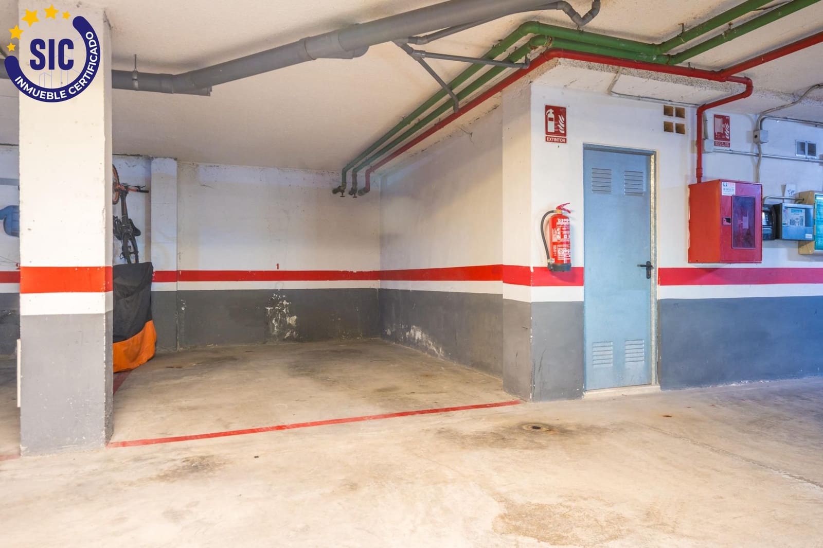 2 bedroom Flat for sale in Betera with pool garage - € 380,000 (Ref: 10131798)