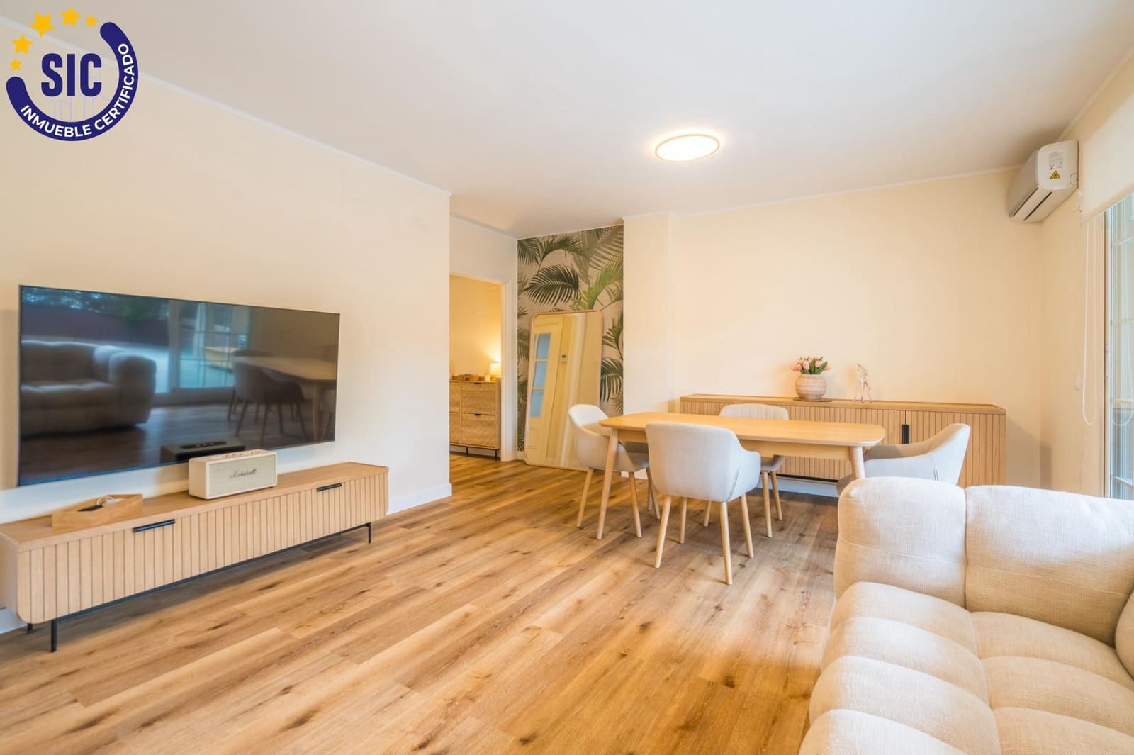 2 bedroom Flat for sale in Betera with pool garage - € 380,000 (Ref: 10131798)