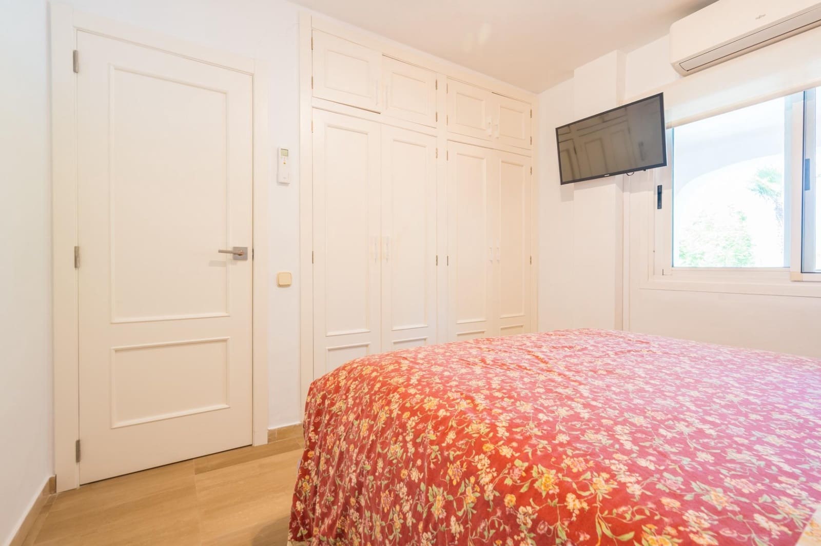4 soverom Leilighet til salgs i Chiva med svømmebasseng - € 600 000 (Ref: 10168643)