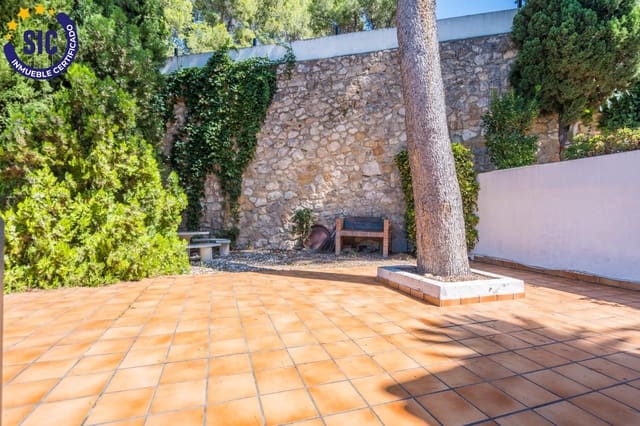 4 bedroom Apartment for sale in Chiva with pool - € 600,000 (Ref: 10168643)
