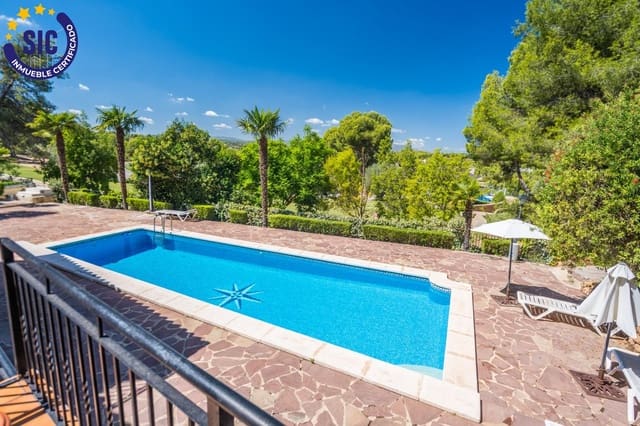 4 bedroom Apartment for sale in Chiva with pool - € 600,000 (Ref: 10168643)