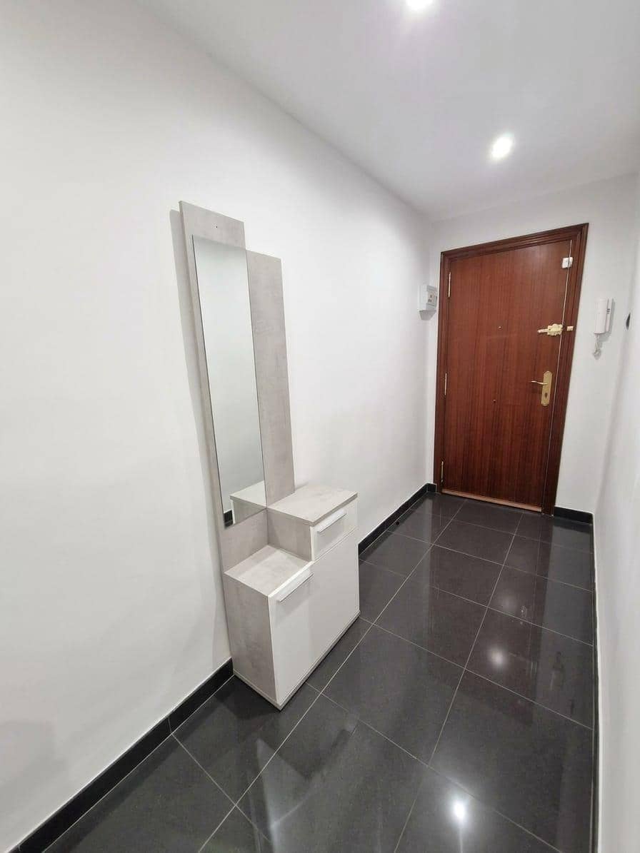 2 sovrum Lägenhet att hyra i Valencia stad - 1 500 € (Ref: 10173841)