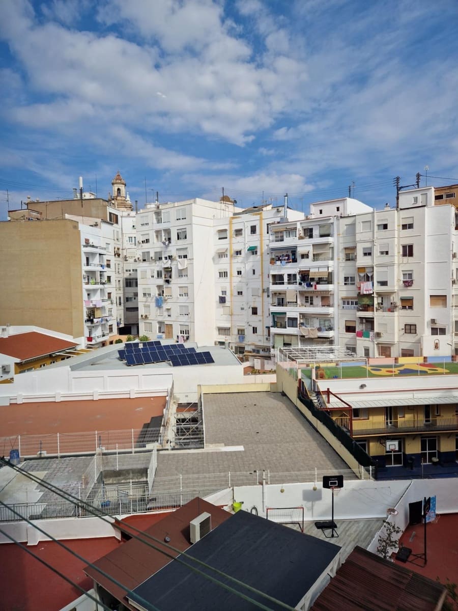 2 sovrum Lägenhet att hyra i Valencia stad - 1 500 € (Ref: 10173841)
